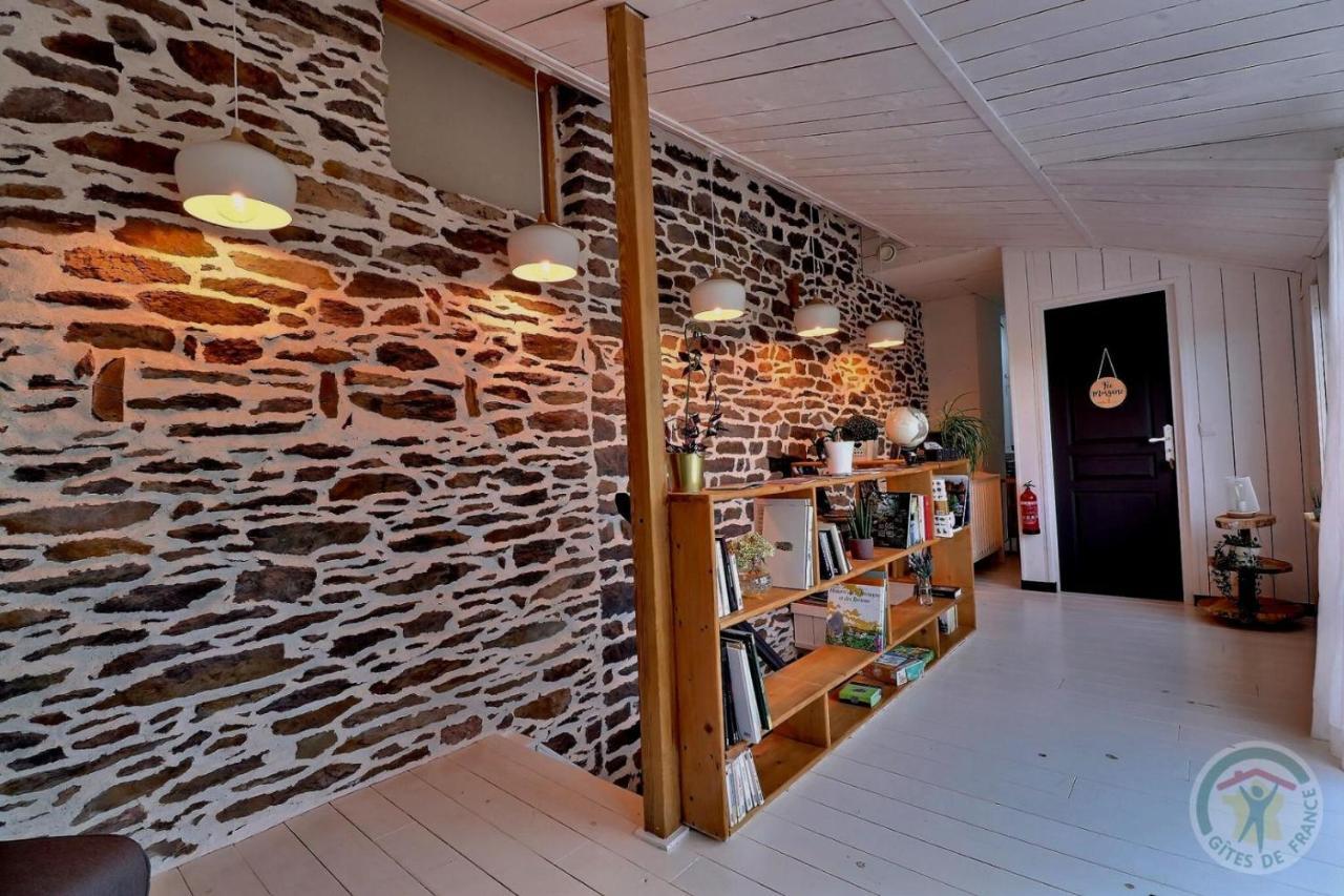 Les Bouyeres Bed & Breakfast Saint-Malon-sur-Mel ภายนอก รูปภาพ