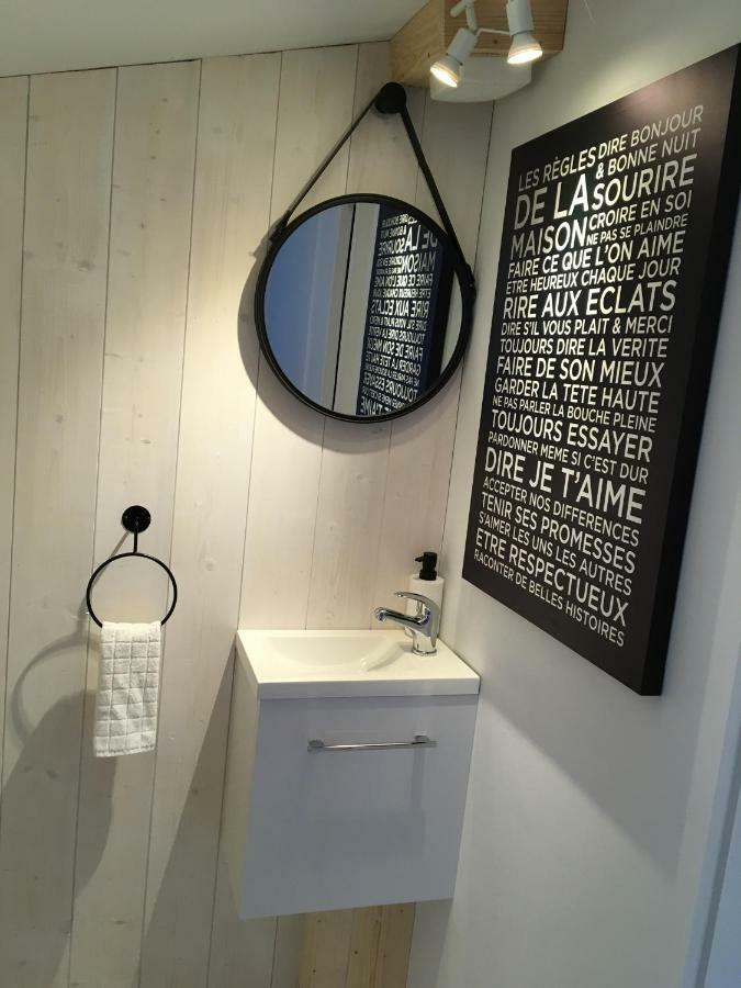 Les Bouyeres Bed & Breakfast Saint-Malon-sur-Mel ภายนอก รูปภาพ
